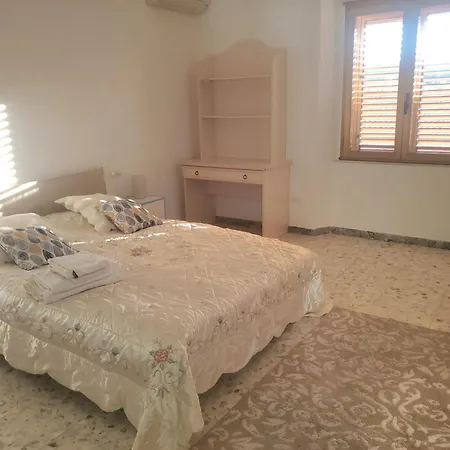 Apartamanto Gloria 아파트 산트 안토니오 디 갈루라